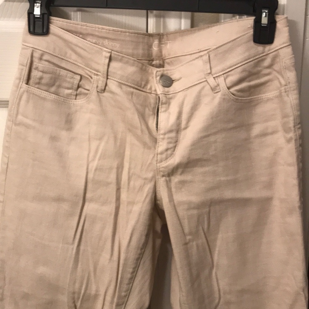 27/4 Ann Taylor skinny jeans. Size 10